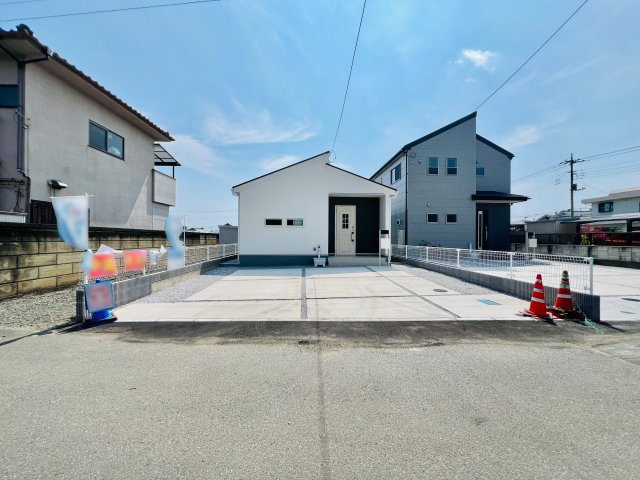 桐生相生町の前面道路含む現地写真|閑静な住宅街◎車の通りも少ないので駐車もスムーズに楽々！！