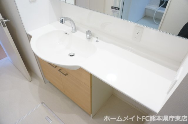 セントラルタウンＡの独立洗面台