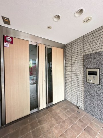 シャルム・Fのエントランス