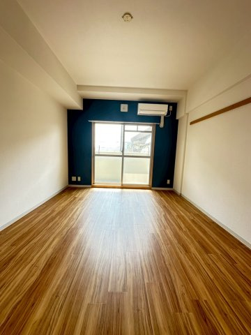 シャルム・Fの寝室