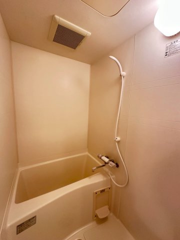 シャルム・Fの浴室