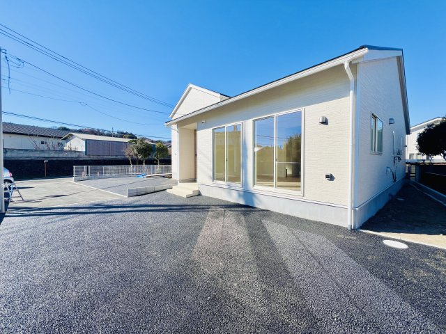 高崎市下里見町の前面道路含む現地写真|車の通りも少なく駐車も楽々♪