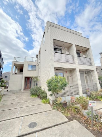 ホクラニ湘南の外観