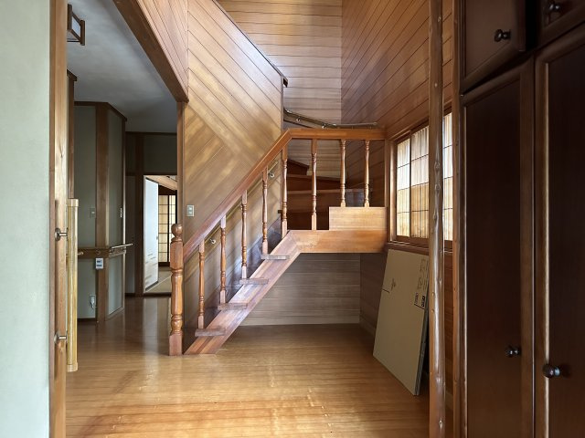 行徳　中古戸建の玄関