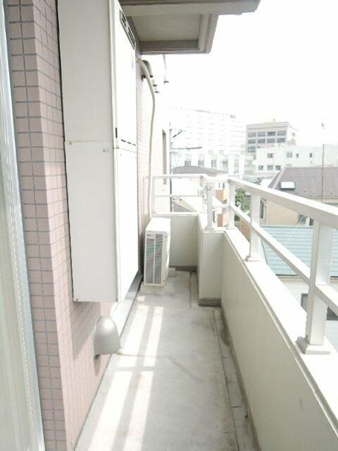 アドレ志茂のバルコニー