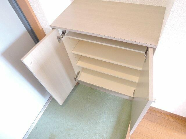 アドレ志茂の収納