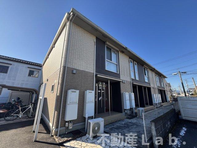 マウンテンクレストアークの外観