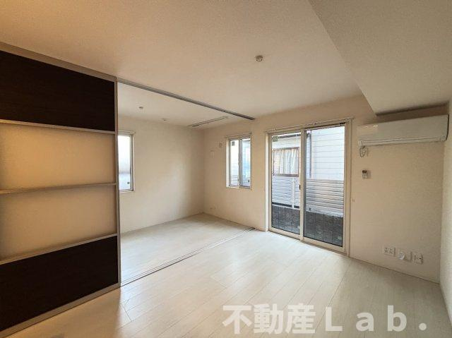 マウンテンクレストアークの居間・リビング