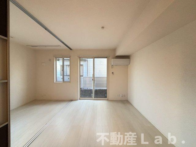 マウンテンクレストアークの居間・リビング