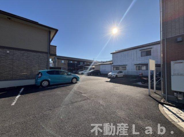 マウンテンクレストアークの駐車場