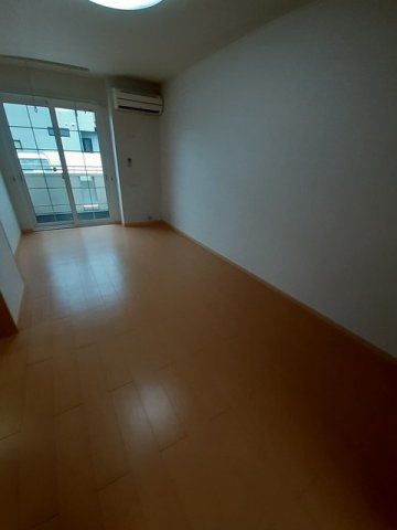 ラビスⅡの居間・リビング