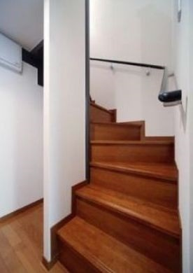 ルーブル早稲田六番館の設備|内階段(同一仕様写真）