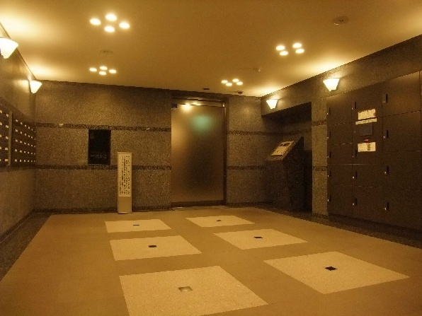 ルーブル早稲田六番館のロビー|ロビー★