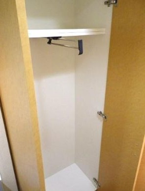 ルーブル早稲田六番館の収納|たっぷり収納スペース