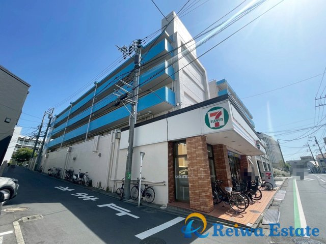 サザンマンション　A棟の外観