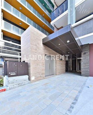 【エントランス】 | Coccinelle