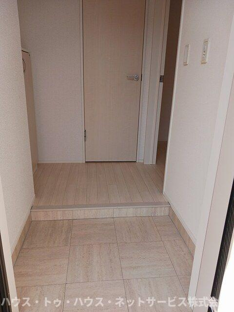 ローツェ松葉の玄関