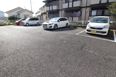 【駐車場】 | グリーンハイツ Ⅰ | 駐車場