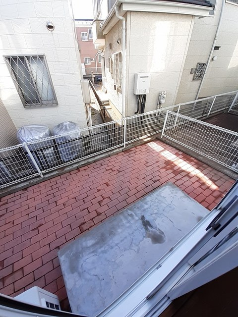 シューベルブ南青山のバルコニー|バルコニー