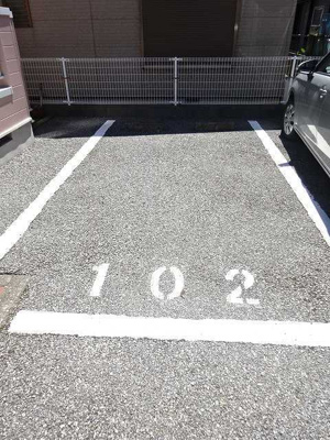 【駐車場】 | ピースフル南青山 | 駐車場