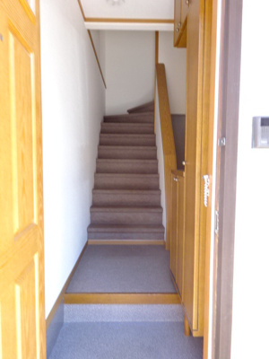 【玄関】 | ピースフル南青山 | 玄関