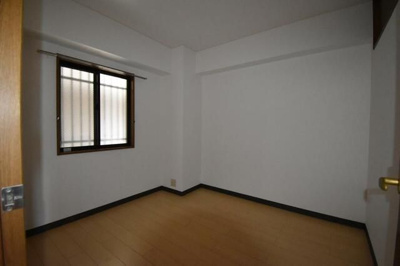 【洋室】 | イタニティ壱番館