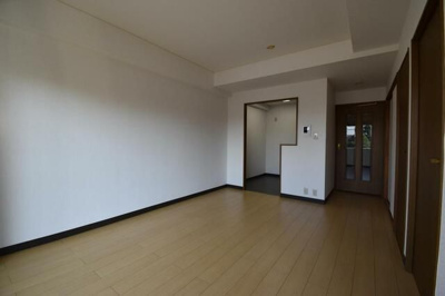 【居間・リビング】 | イタニティ壱番館