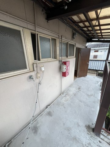 京永アパートの駐車場