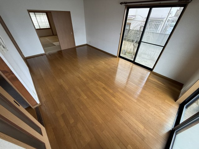 緑町6丁目中古戸建の居間・リビング