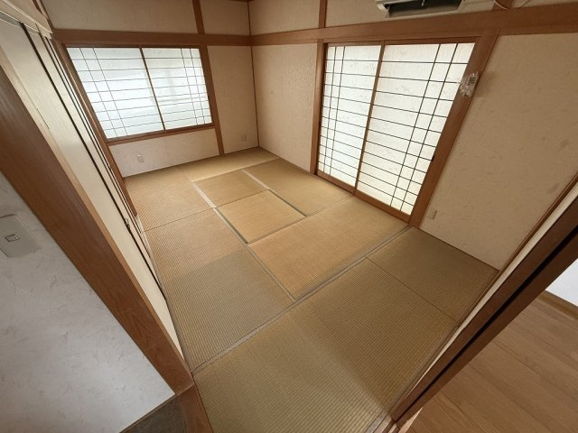緑町6丁目中古戸建の和室