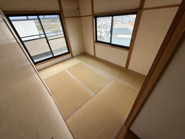 緑町6丁目中古戸建の和室