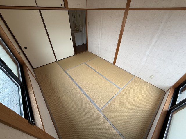 緑町6丁目中古戸建の和室