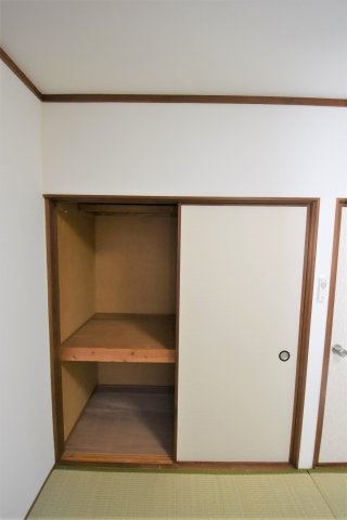 津口ハイツの和室