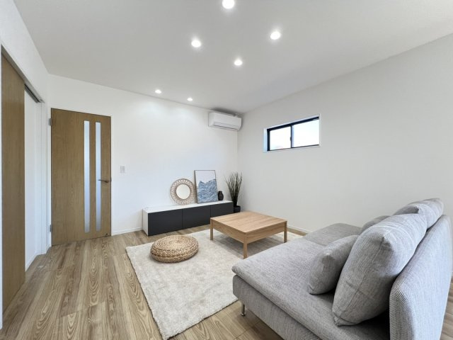 ☆★☆完成見学会開催☆★☆タスリエＰＬＵＳ田中町（東）の居間・リビング