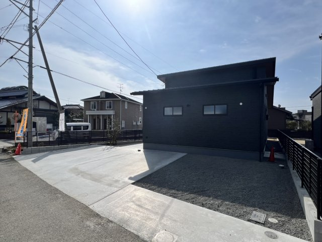 ☆★☆完成見学会開催☆★☆タスリエＰＬＵＳ田中町（東）の駐車場