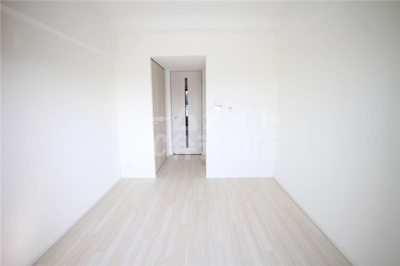 【寝室】 | S-RESIDENCE大阪九条North | 使い勝手のいい寝室です