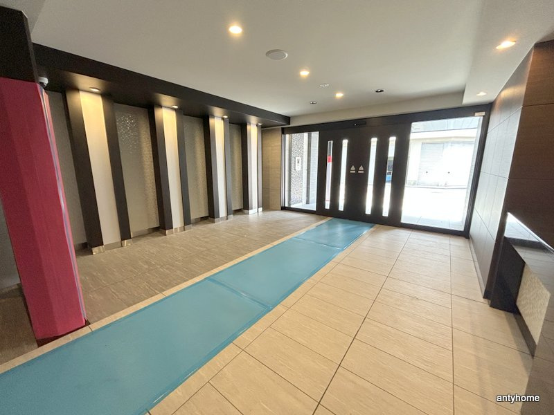 エステムコート新大阪XVIパルス　仲介手数料無料のロビー