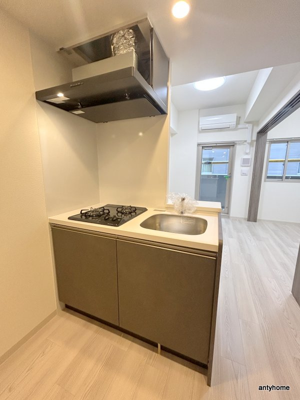 エステムコート新大阪XVIパルス　仲介手数料無料のキッチン