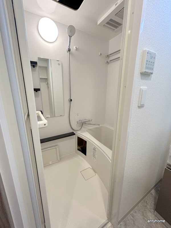 エステムコート新大阪XVIパルス　仲介手数料無料の浴室