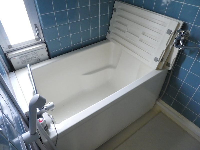 窓もあって換気◎もちろん追い焚き可能