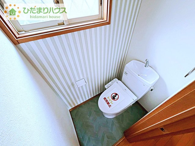 【トイレ】 | 守谷市松ケ丘３丁目　中古戸建 | トイレは1F、2F共に完備！取り合いになることがありませんね(^^)/