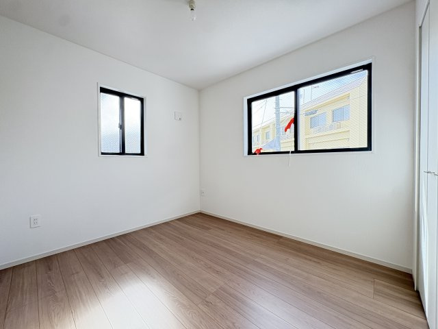 新築戸建・新築建売　郡山市富久山町9期　明健小・明健中の洋室|5.2帖の洋室はコンパクトなので空調効率が高く過ごしやすいプライベートルーム！