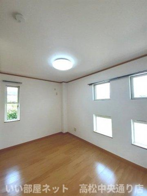 【内装】 | フルールＭ２