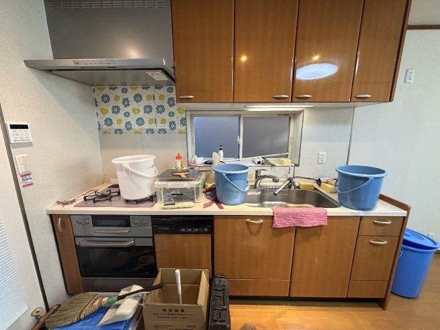 【キッチン】 | 千駄木戸建 | 食洗機付きシステムキッチン（原状回復工事中の写真です）