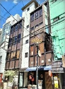 Ｌａｎｄ東心斎橋【大宝共栄ビル】５Ｆ右の外観