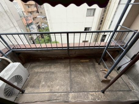 Ｌａｎｄ東心斎橋【大宝共栄ビル】５Ｆ右の内装