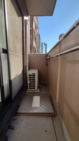 【バルコニー】