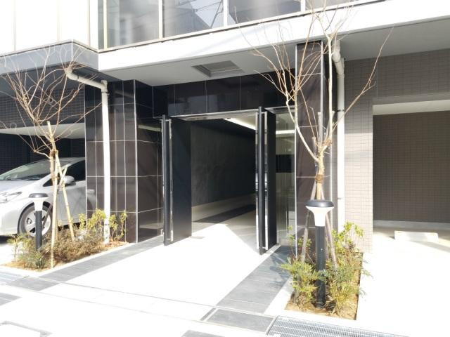 ハイズクレセール清澄白河のエントランス