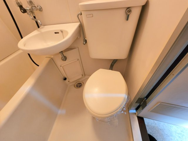 生駒ビルのトイレ