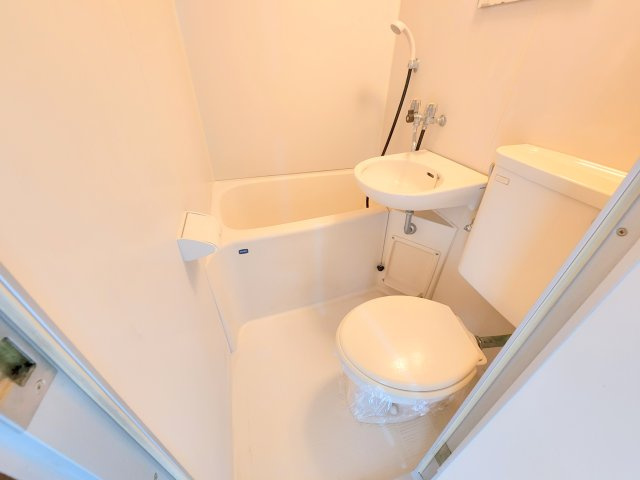 生駒ビルの洗面所